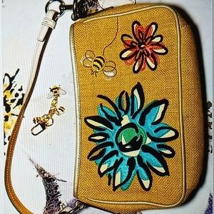 🐝COACH EUC limited edition Bumble Bee bag 🐝 with NEW unbranded bee charm (70)